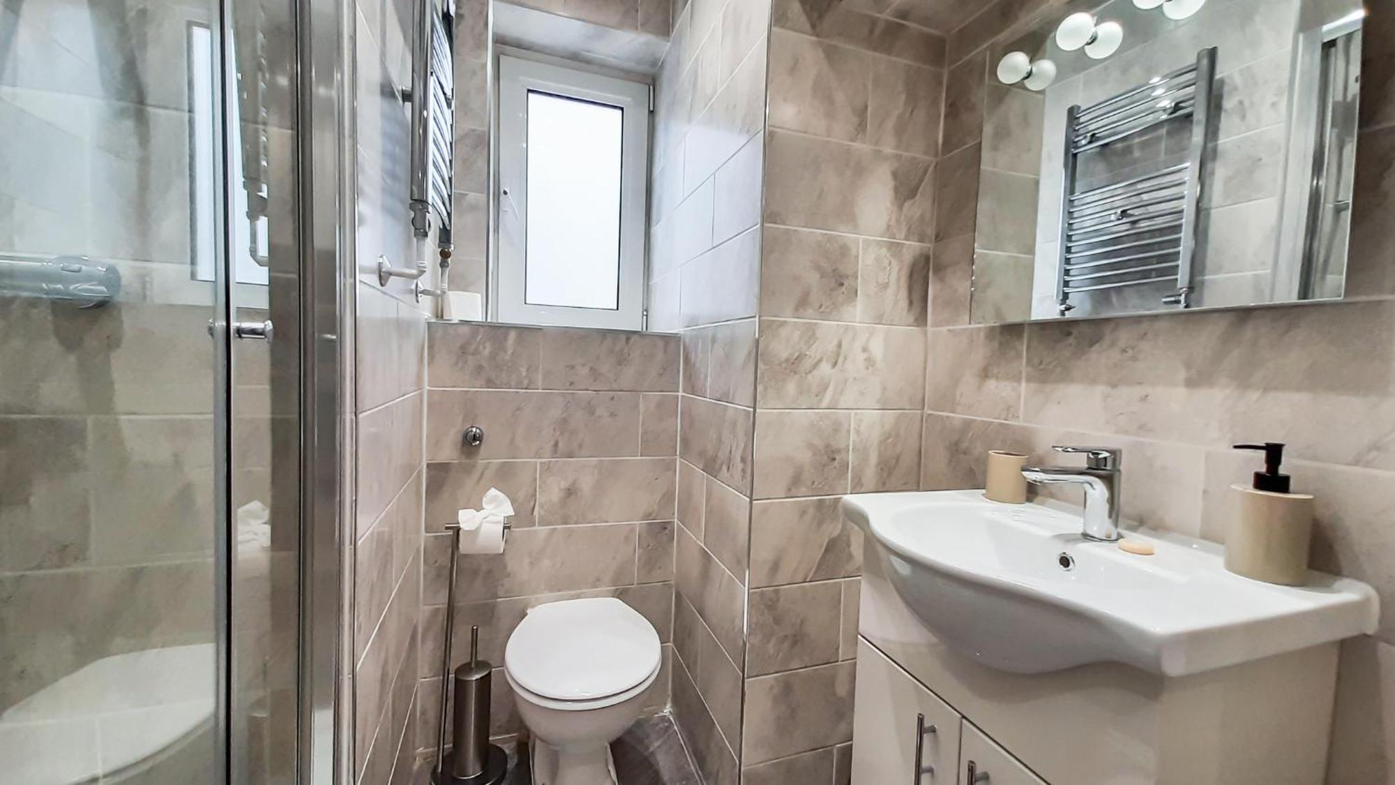 Enchanting 3 Bedroom Flat Londres